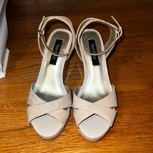 NWOT Beautiful Wedges